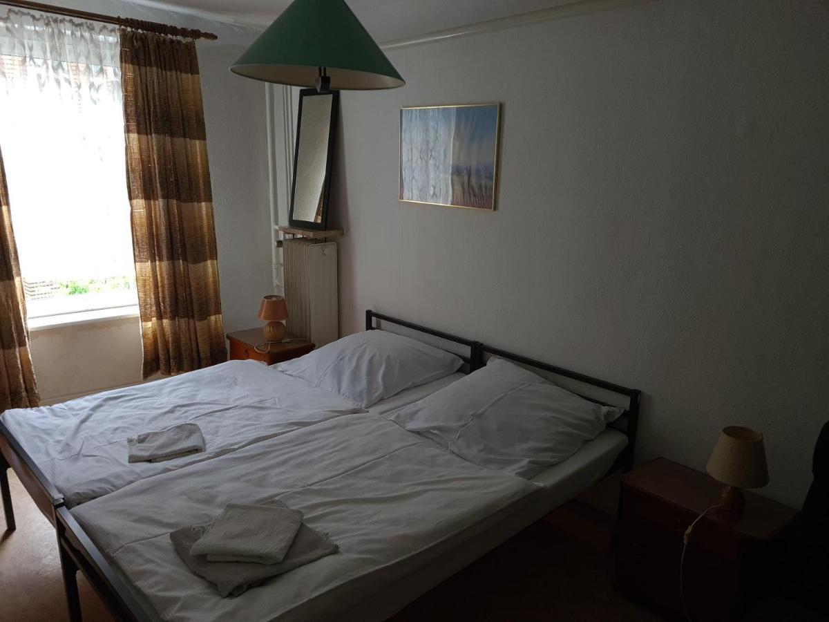 Altstadthotel Zum Goldenen Anker 吕贝克 外观 照片